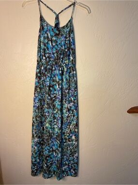 Lady's dress size Large by Delusional